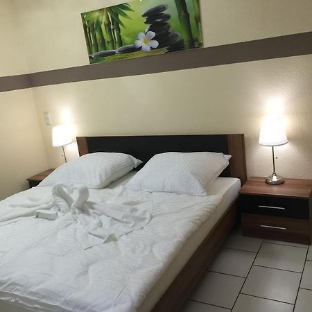 Boulevard Apartment Raunheim Bagian luar foto